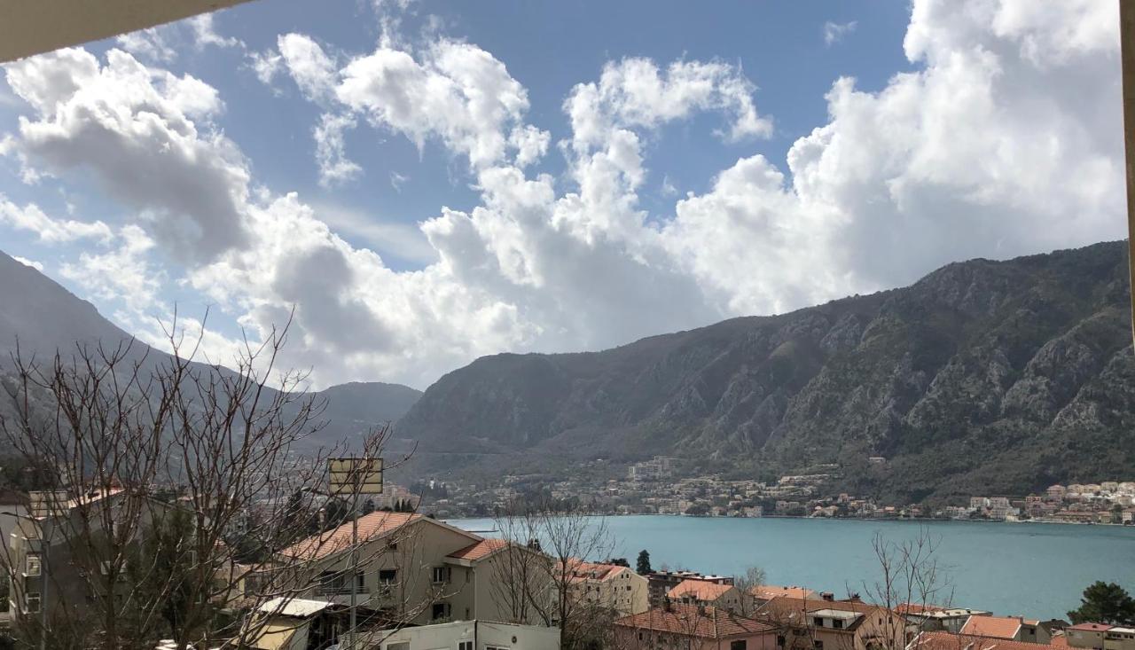 Apartment Apollo 2 Kotor Exterior photo